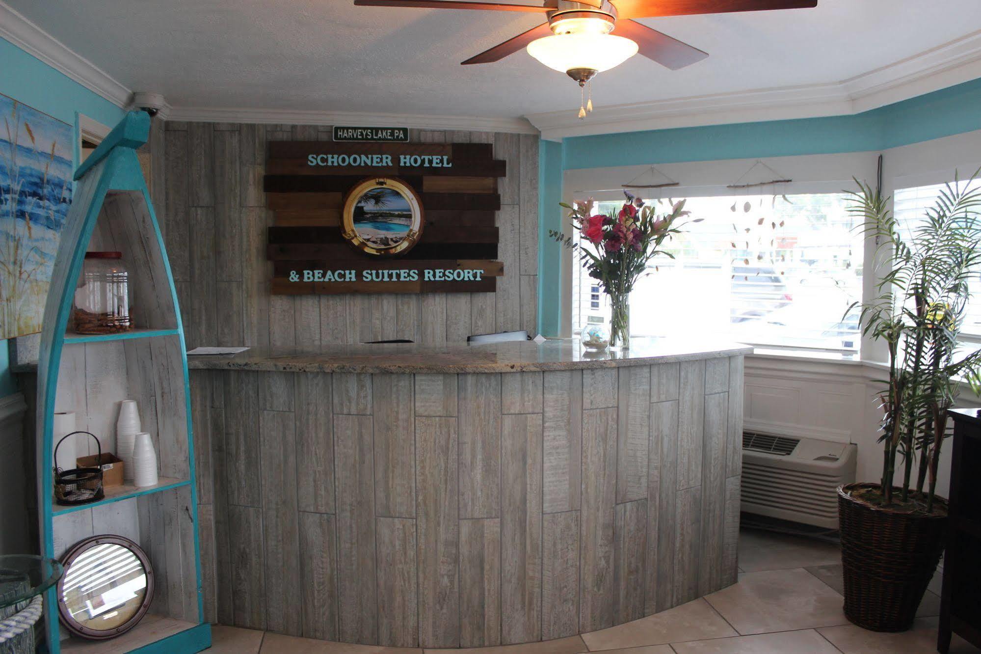 Schooner Hotel St. Pete Beach Exterior photo